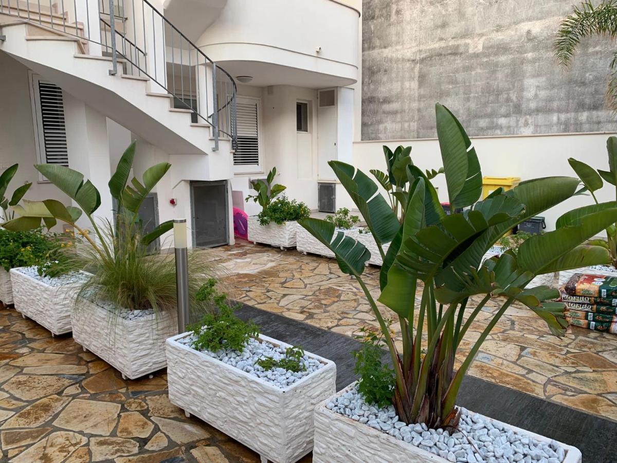 Viva Apartment Porto Cesareo Exterior photo
